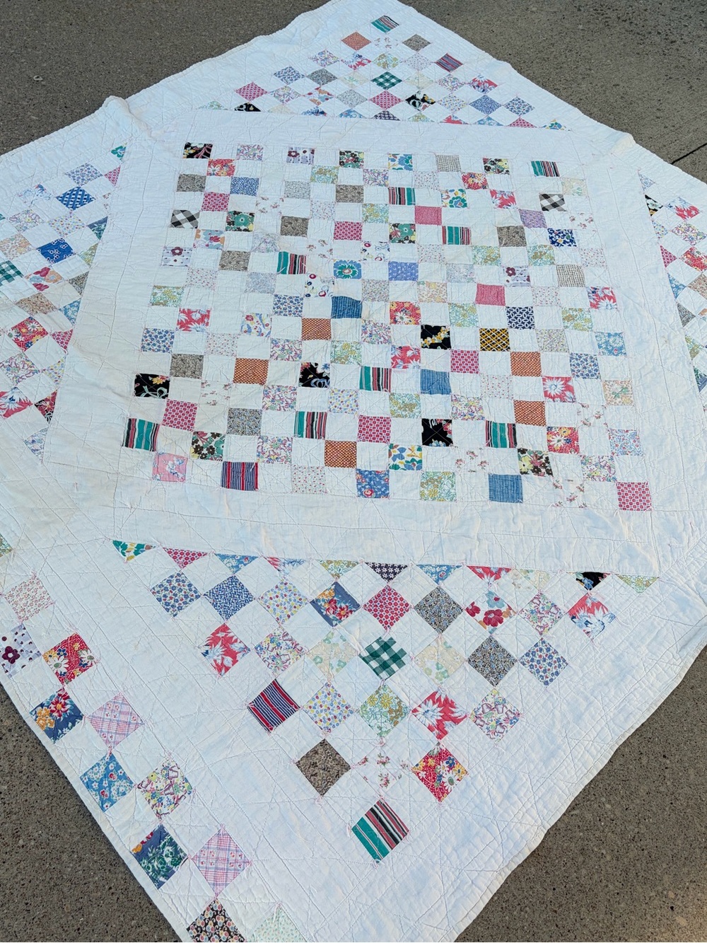 Vintage 1920-1940s checkerboard Irish quilt patchwork diamond feed sack blanket - Picture 1 of 11